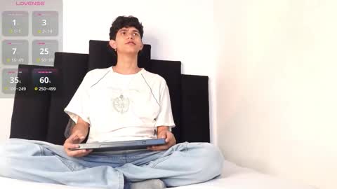 alex_mark_ online show from 22, 12, 2025