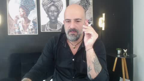 Alex Saints online show from 14, 4, 2026