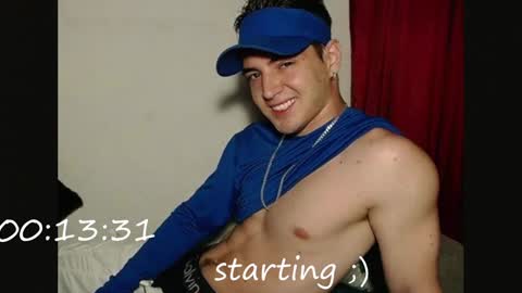 Snapshot of alex_smith0 chatting on 8, 12, 2024 online show from 8, 12, 2024