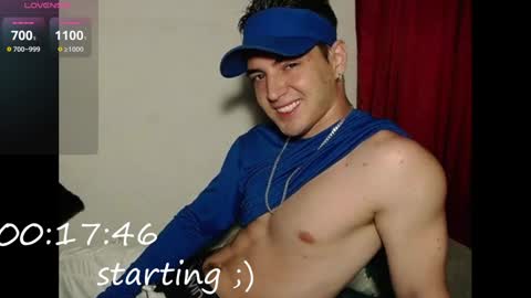 Snapshot of alex_smith0 chatting on 5, 1, 2025 online show from 5, 1, 2025
