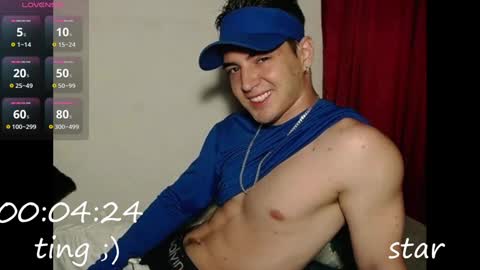 Snapshot of alex_smith0 chatting on 2, 2, 2025 online show from 2, 2, 2025