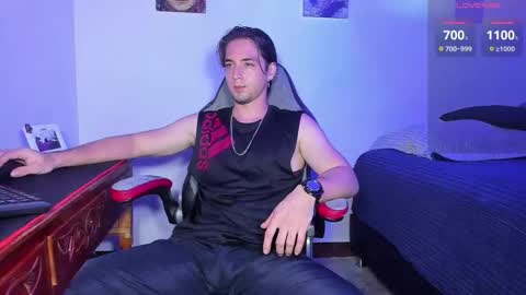 Snapshot of alex_smith0 chatting on 2, 10, 2025 online show from 2, 10, 2025