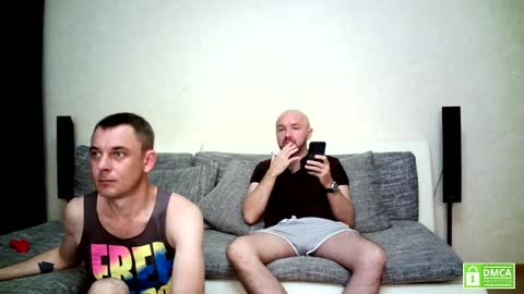 Alex and Tobey online show from 9, 9, 2025