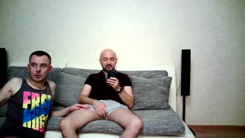 Alex and Tobey online show from 15, 10, 2025