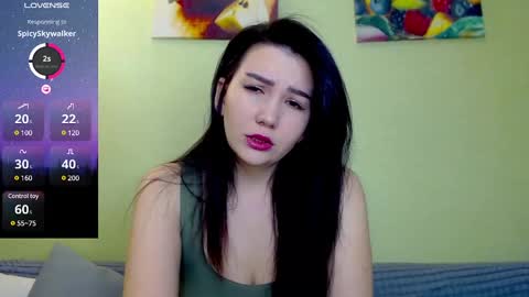 Snapshot of alexa_cruze chatting on 23, 12, 2024 Alexa online show from 23, 12, 2024