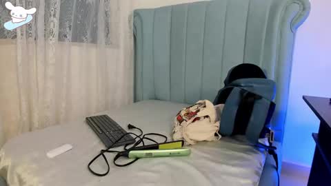 Snapshot of alexafoxy18 chatting on 6, 11, 2025 ALEXA online show from 6, 11, 2025