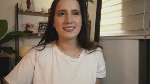 Snapshot of alexajhonsonof chatting on 5, 12, 2024 alexajhonsonof online show from 5, 12, 2024