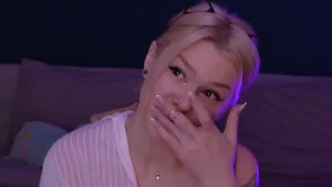 Alexa Mason online show from 3, 3, 2025