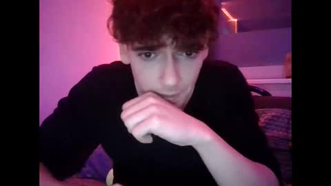 Snapshot of alexander24nl chatting on 18, 10, 2025 alexander24nl online show from 18, 10, 2025