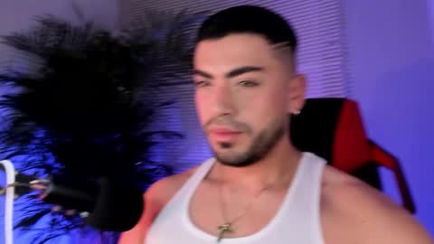 Alexander Diaz online show from 6, 10, 2025