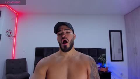 Onlyfansalexmartinezwb  Instagram alexwbmartinez  Twitter martinezcb937 online show from 17, 1, 2025