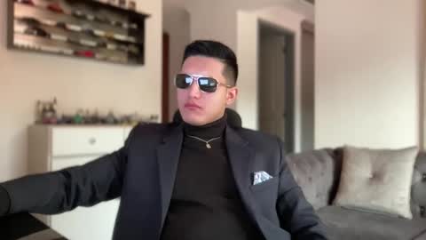 Snapshot of alexandergrey760886 chatting on 21, 9, 2025 alexander grey online show from 21, 9, 2025