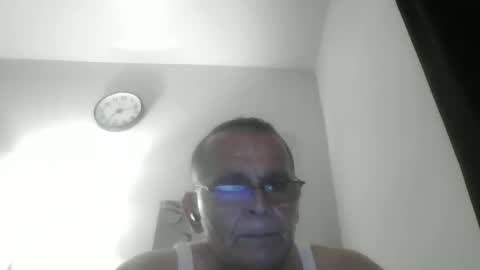 Snapshot of alexanderv28 chatting on 14, 1, 2026 alexanderv28 online show from 14, 1, 2026