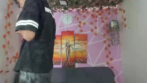 Snapshot of alexandluke1 chatting on 3, 11, 2025 chicos hot online show from 3, 11, 2025