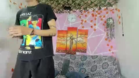 Snapshot of alexandluke1 chatting on 15, 12, 2025 chicos hot online show from 15, 12, 2025