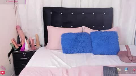 Alexandra novaa online show from 13, 5, 2026