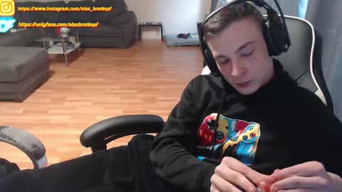 Alex online show from 9, 10, 2025