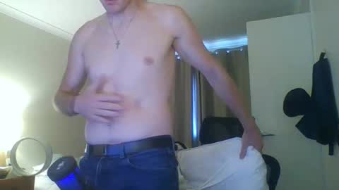 alexdrew94 online show from 11, 3, 2026