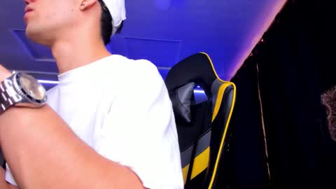 Snapshot of alexgiraldo__ chatting on 21, 9, 2025 alexgiraldo__ online show from 21, 9, 2025