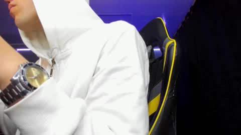 Snapshot of alexgiraldo__ chatting on 25, 11, 2025 alexgiraldo__ online show from 25, 11, 2025