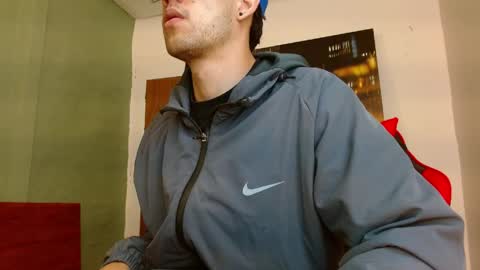 Snapshot of alexgiraldo__ chatting on 31, 5, 2026 alexgiraldo__ online show from 31, 5, 2026