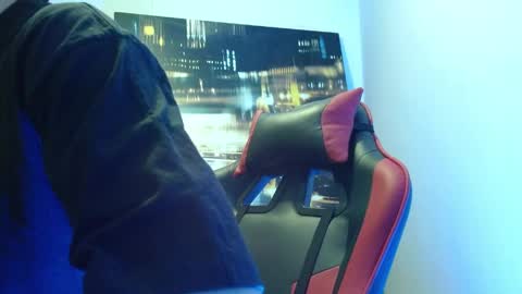 Snapshot of alexgiraldo__ chatting on 31, 5, 2026 alexgiraldo__ online show from 31, 5, 2026