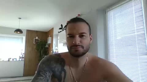 rey ale84 online show from 16, 3, 2026