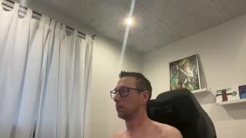 alexhunter4u online show from 14, 1, 2025