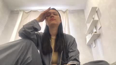 Snapshot of alexiaficke chatting on 8, 6, 2026 Emila online show from 8, 6, 2026