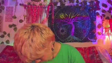 Snapshot of alexiafisher_ chatting on 18, 12, 2025 Alex online show from 18, 12, 2025