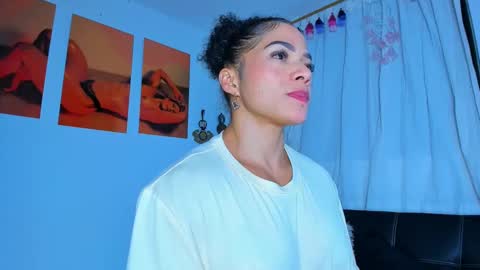 Snapshot of alexiafit chatting on 9, 9, 2025 alexiafit online show from 9, 9, 2025