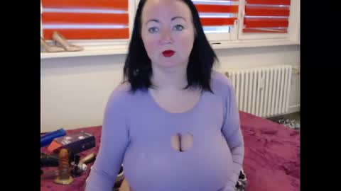 alexie33 online show from 20, 2, 2025