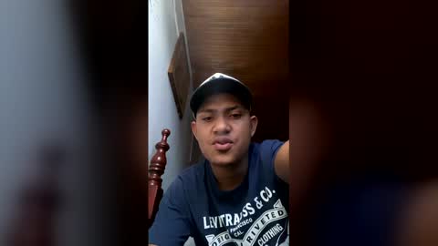 alexis1051815 online show from 3, 5, 2026