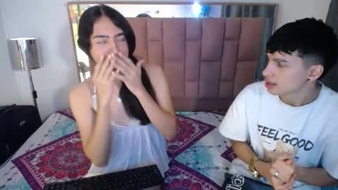 Snapshot of alexis_brown11 chatting on 12, 9, 2025 -- ALEXIS -- online show from 12, 9, 2025