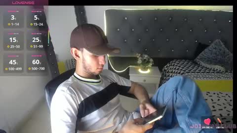 alexiscollinss online show from 9, 3, 2025