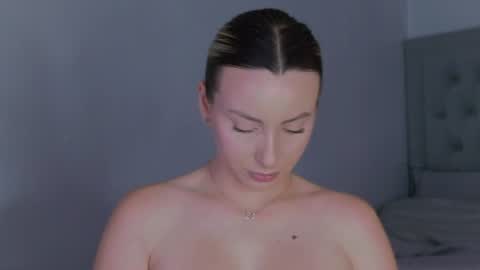 Snapshot of alexiswhiteee chatting on 25, 7, 2026 Alexis online show from 25, 7, 2026
