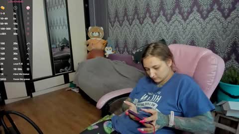 Snapshot of alexracc00n chatting on 21, 1, 2025 Alex online show from 21, 1, 2025