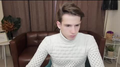 Dennis online show from 6, 3, 2025