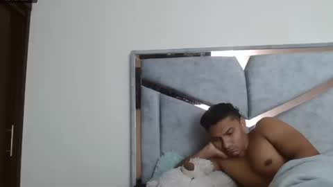 alex y luisa online show from 10, 9, 2025