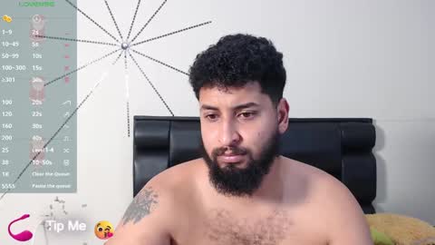 Snapshot of alexx_bbc_ chatting on 5, 1, 2025 alexx_bbc_ online show from 5, 1, 2025