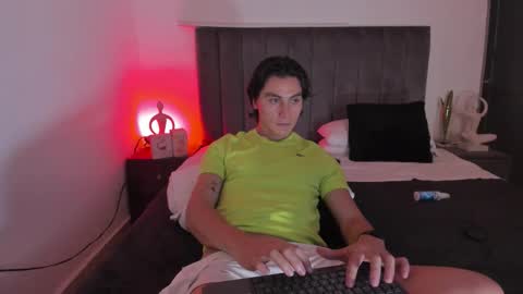 Snapshot of alexxander_hall chatting on 10, 9, 2025 Alexxander Hall online show from 10, 9, 2025