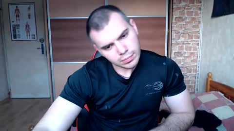 Snapshot of alexxgorilla chatting on 8, 3, 2026 alexxgorilla online show from 8, 3, 2026