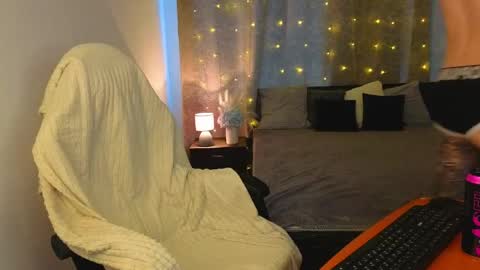 Snapshot of alexxone_ chatting on 15, 3, 2026 Alex online show from 15, 3, 2026