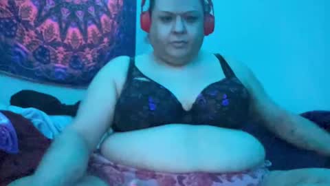 Snapshot of alexxxis2011x3 chatting on 28, 2, 2025 alexxxis2011x3 online show from 28, 2, 2025