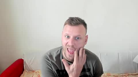 Snapshot of alexyno2020 chatting on 28, 1, 2025 alexyno2022 ONLYFANS online show from 28, 1, 2025