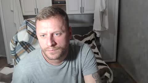 Snapshot of alexyno2020 chatting on 27, 11, 2025 alexyno2022 ONLYFANS online show from 27, 11, 2025