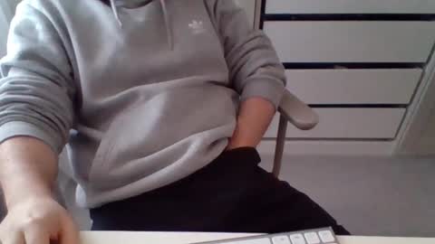 Snapshot of alfo267 chatting on 6, 11, 2025 WorkFromHomeFun online show from 6, 11, 2025