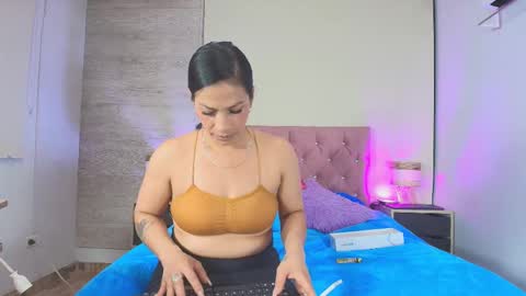 Snapshot of aliaandadara chatting on 22, 11, 2025 aliaandadara online show from 22, 11, 2025