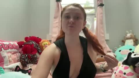 Snapshot of alibluee chatting on 24, 9, 2025 alibluee online show from 24, 9, 2025