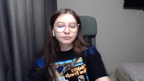 Alice online show from 3, 2, 2025